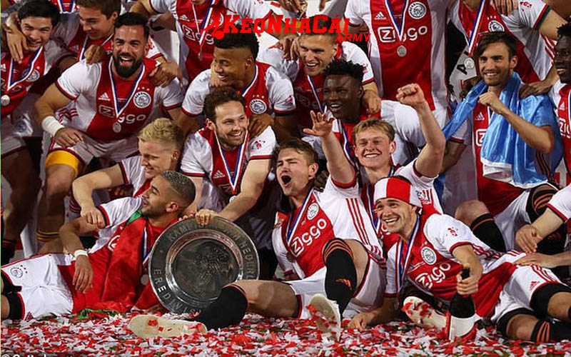 3 clb vo dich mua 2324 Đ/Score: Điểm