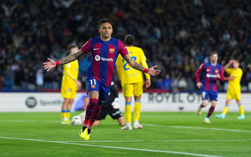 Sức mạnh và phong độ Barcelona vs Las Palmas